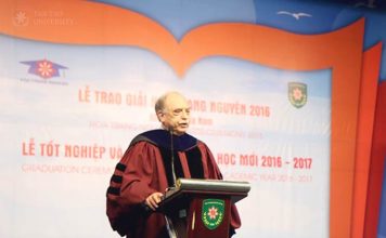 Bài phát biểu của GS. Eugene H. Levy – Thành viên Sáng lập Đại học Tân Tạo nhân lễ tốt nghiệp của sinh viên khóa 2012-2016.