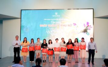 Trường Đại học Tân Tạo tổ chức lễ kỷ niệm 114 năm ngày Quốc tế phụ nữ 8/3