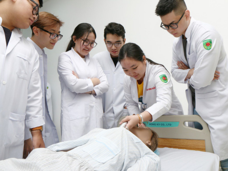 Xét học bạ ngành điều dưỡng năm 2025 - Trường Đại Học Tân Tạo 2 Giới thiệu về xét học bạ ngành Điều dưỡng 2025 tại TTU