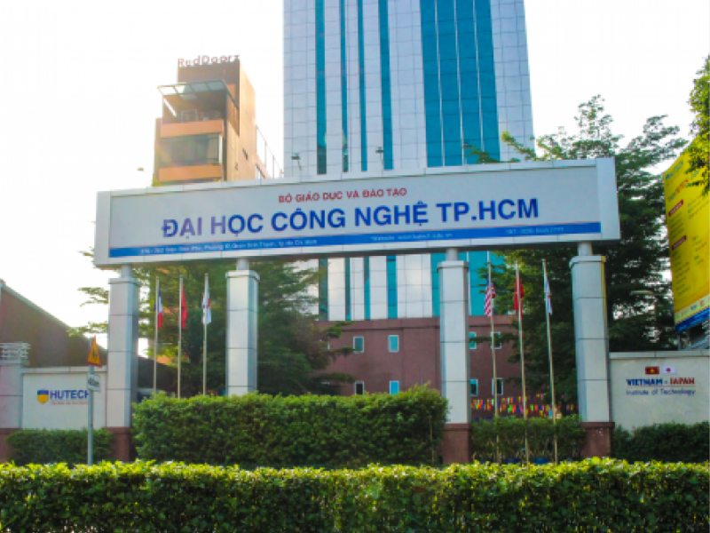 Điều dưỡng học trường nào? Top 9 trường đại học đào tạo điều dưỡng tốt nhất 9 Trường Đại học Công nghệ Thành phố Hồ Chí Minh