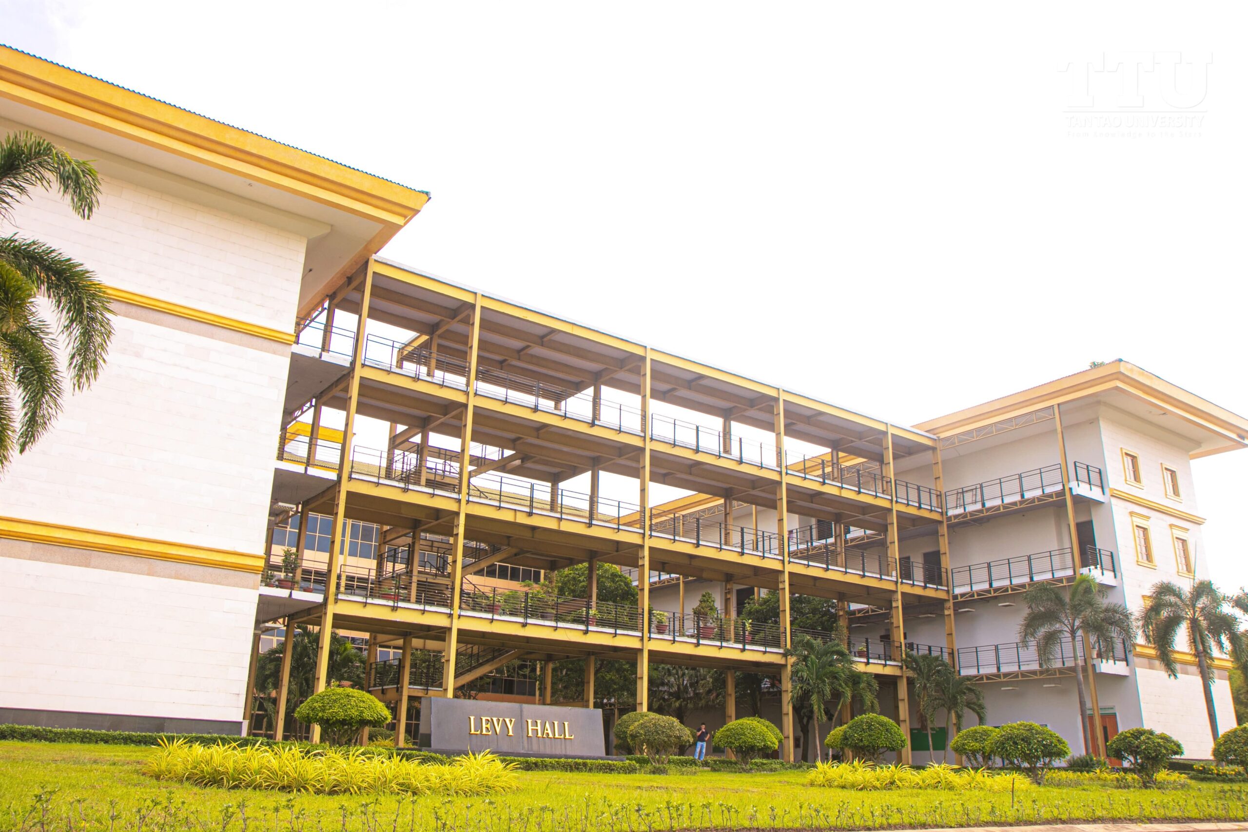 Tòa nhà Levy tại Trường Đại học Tân Tạo
