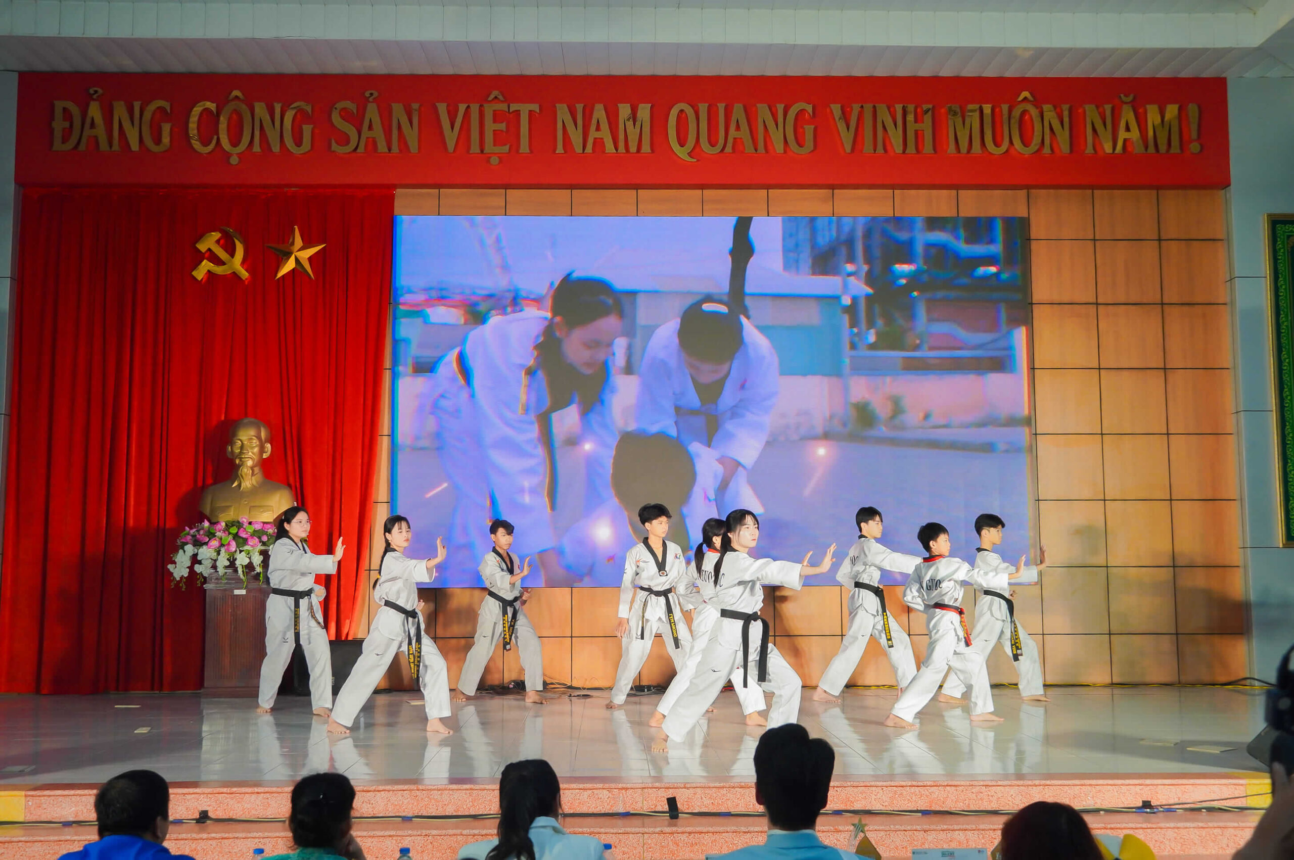 Vòng Bán kết Long An’s Got Talent Student lần 2, năm 2025: Sân chơi nghệ thuật bùng nổ tài năng trẻ tại Tỉnh Long An 5 Tiết mục biểu diễn võ thuật tại Vòng Bán kết Long An's Got Talent Student lần 2, năm 2025