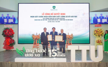 lễ công bố quyết định nhận giấy chứng nhận kiểm định chất lượng cơ sở đào tạo