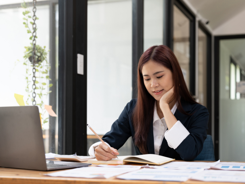Ngành Quản trị kinh doanh là gì? Học gì? Những tố chất phù hợp để theo đuổi 3 Học quản trị kinh doanh cần có những tố chất gì để thành công?