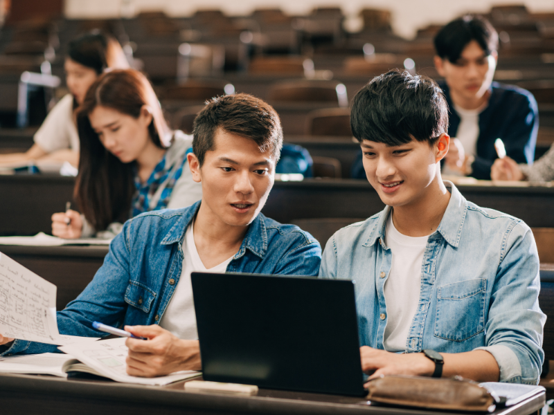 Học phí Thạc sĩ Quản trị kinh doanh một số trường tiêu biểu