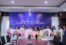 Sinh viên Y Khoa Đại học Tân Tạo chuẩn bị trước chuyến thực tập tại Hoa Kỳ năm 2025
