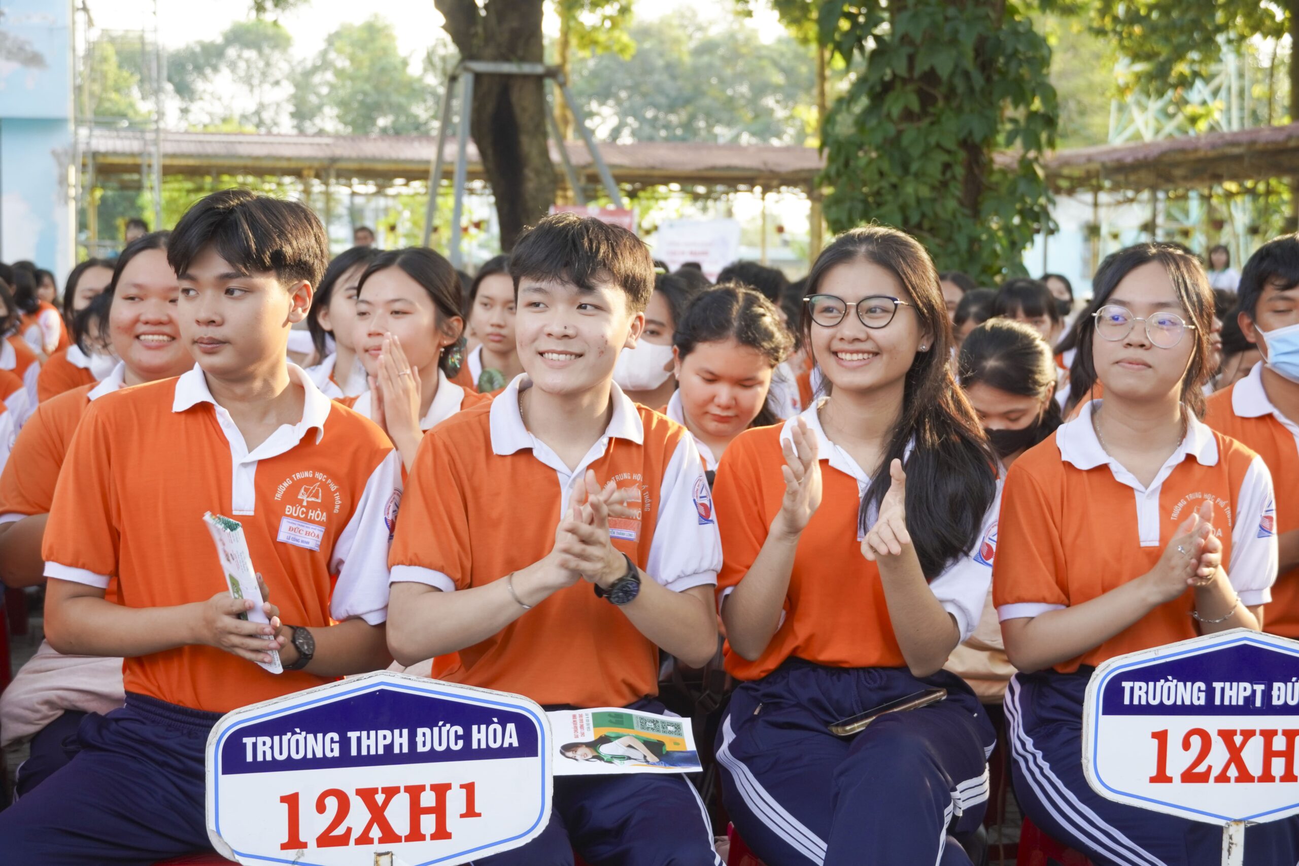 hoc sinh thpt duc hoa hao hung voi workshop chon nganh hay chon tuong lai 11 scaled