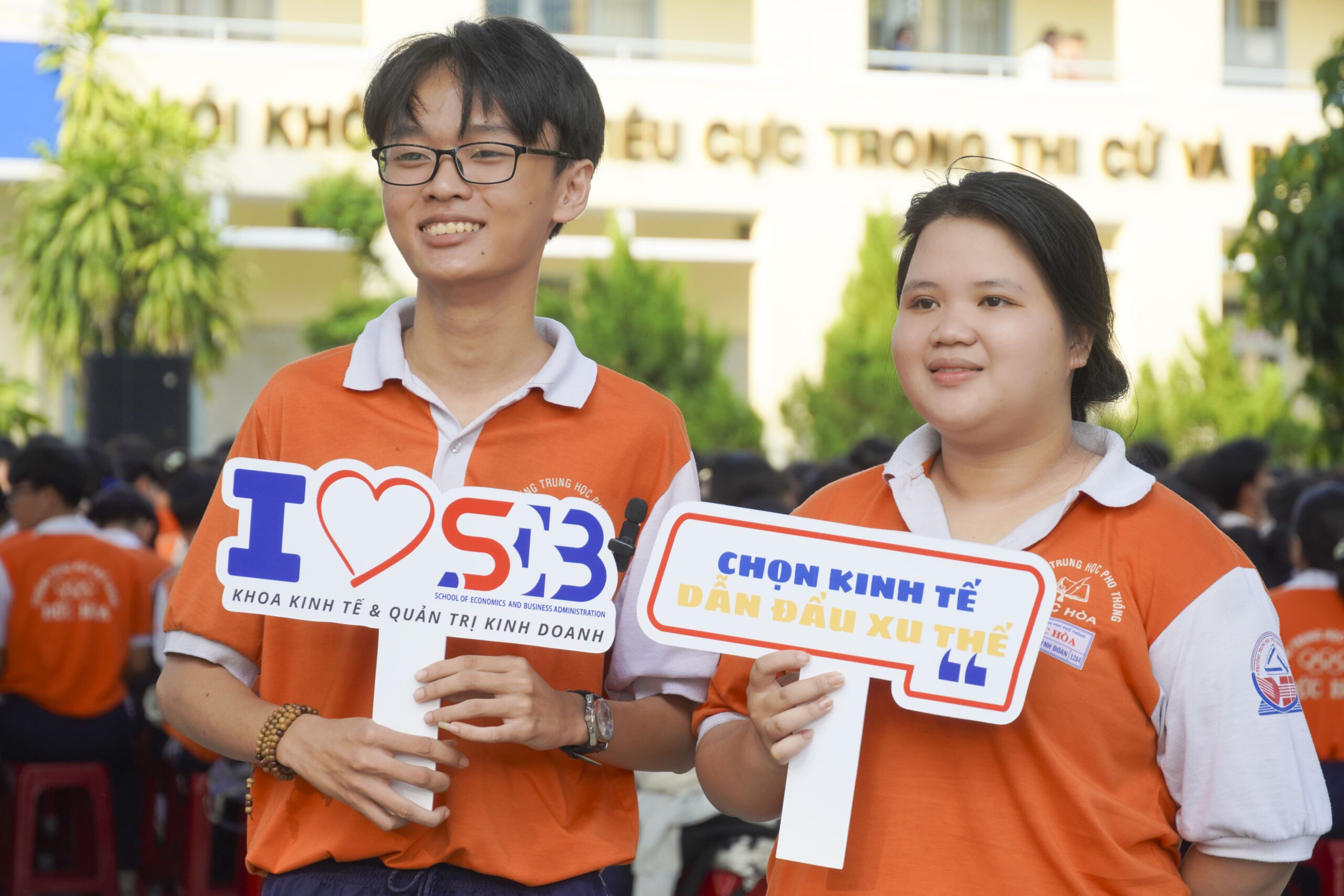 hoc sinh thpt duc hoa hao hung voi workshop chon nganh hay chon tuong lai 9 scaled