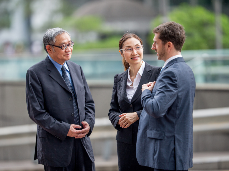 Biên - Phiên dịch viên