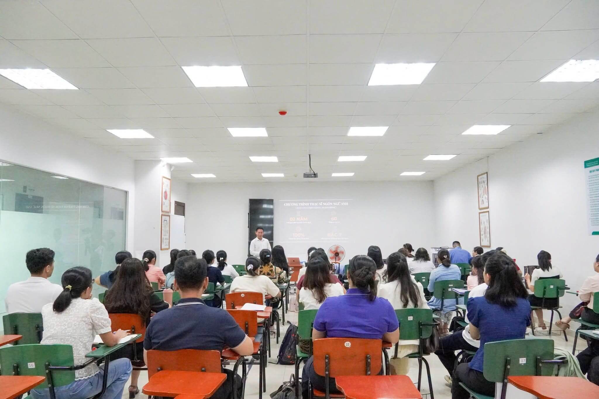 le khai giang lop dao tao thac si dot 1 nam 2026 4