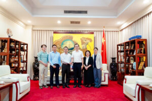 TAN TAO UNIVERSITY HOLDS WORKING SESSION WITH THE CONSULATE GENERAL OF CHINA, EXPANDING LEARNING AND INTERNATIONAL COOPERATION OPPORTUNITIES 1 1784025823116 4746355378105974081 g6347479712135195785 e4eb921e4111ad6cc090f833be764e95