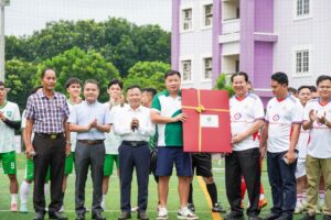 GIAO LƯU BÓNG ĐÁ HỮU NGHỊ GIỮA BỘ Y TẾ CAMPUCHIA VÀ TRƯỜNG ĐẠI HỌC TÂN TẠO: LAN TỎA TINH THẦN ĐOÀN KẾT, THẮT CHẶT HỢP TÁC 1 789559026 2573657909805897 4365501002553446013 n