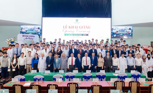 Trường ĐH Tân Tạo: Đẩy mạnh chất lượng đào tạo và hội nhập quốc tế 2 Sự kiện vinh dự đón tiếp lãnh đạo chính quyền, các cơ quan ngoại giao cùng đối tác chiến lược, đối tác giáo dục