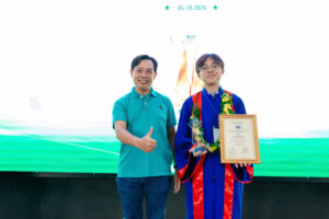 GIẢI THƯỞNG HOA TRẠNG NGUYÊN LẦN THỨ 14 VINH DANH 62 HỌC SINH GIỎI QUỐC GIA VÀ CẤP TỈNH 7 1791188686242 2208492355282426425 2103082197102776496 3869c8cd5eb2271d7f63773eceb9c6f5