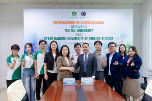 LỄ KÝ KẾT HỢP TÁC CHIẾN LƯỢC GIỮA TRƯỜNG ĐH TÂN TẠO (TTU) VÀ CYBER HANKUK UNIVERSITY OF FOREIGN STUDIES (CUFS)| MỞ RỘNG CƠ HỘI GIAO LƯU HỌC THUẬT QUỐC TẾ CHO SINH VIÊN NGÀNH NGÔN NGỮ HÀN 4 1792564304976 4746355378105974081 g7258215696170236965 f8632a8bade1ca766617bbec003b6854